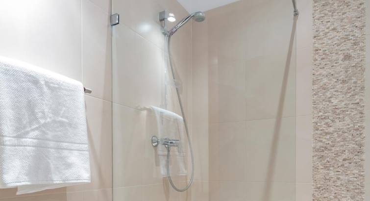 shower leak repair oak flats